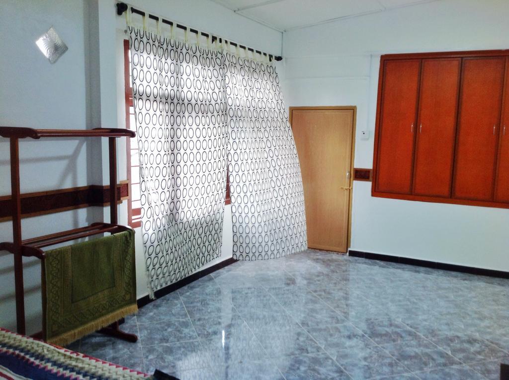 Nur Muslim Homestay At Кота-Бару Екстер'єр фото