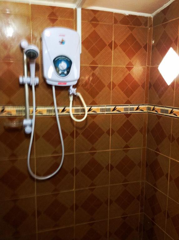 Nur Muslim Homestay At Кота-Бару Екстер'єр фото