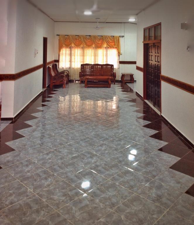 Nur Muslim Homestay At Кота-Бару Екстер'єр фото